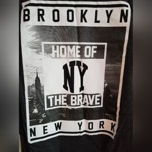 Urban Heritage Home of the Brave NY TShirt Size XXL